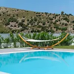 Miniera فيلة Linopotis